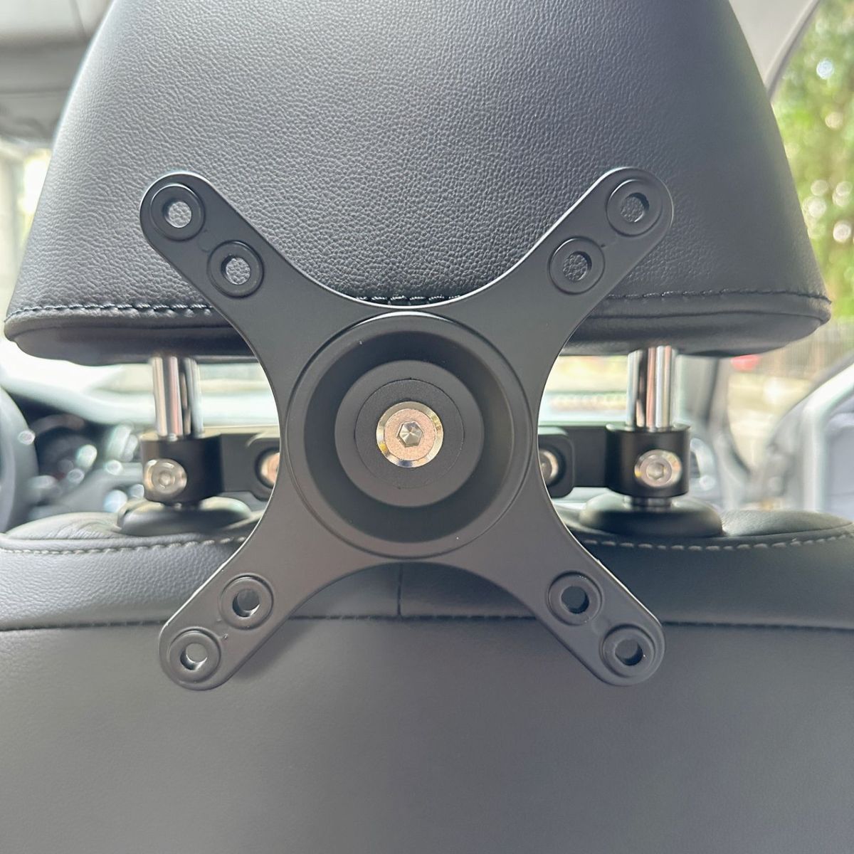 Supporto per Monitor da Poggia - Tablet Car Mount recensione e prezzo